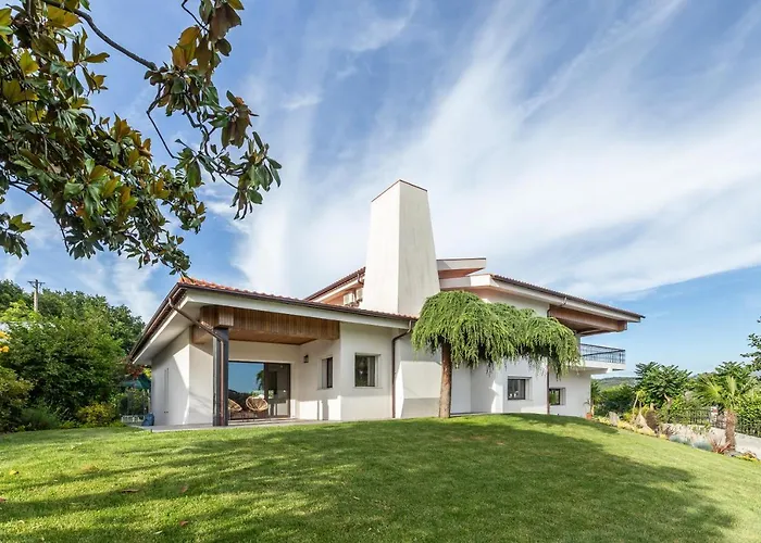 Casa 141- Familiar Conforto Paz E Bem-estar * Guimarães