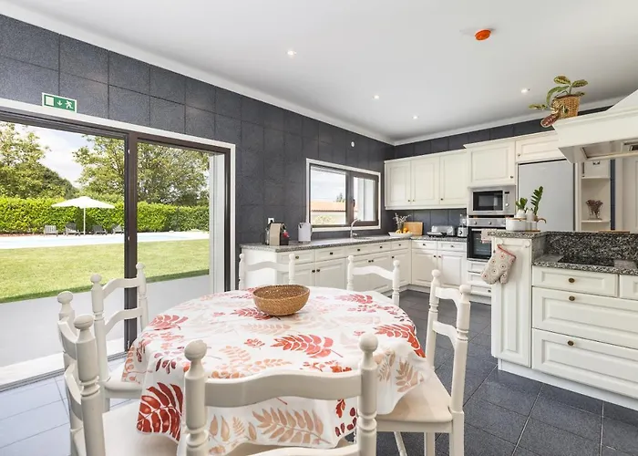 Vila Casa 141- Familiar Conforto Paz E Bem-estar Guimarães