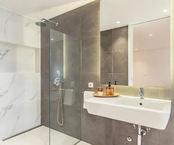 Casa 141- Familiar Conforto Paz E Bem-estar * Guimarães